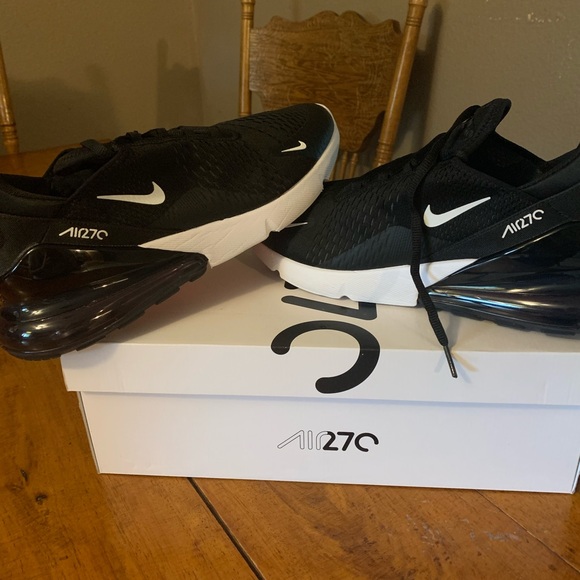 nike 270 size 13